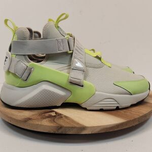 Nike Air Huarache City Utility 'Light Bone Green' Women's Size 11